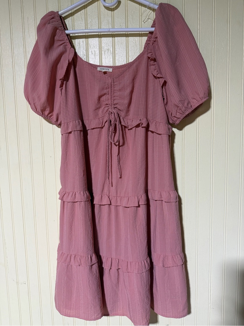 Pink Puff-Sleeve Tiered Midi Dress
